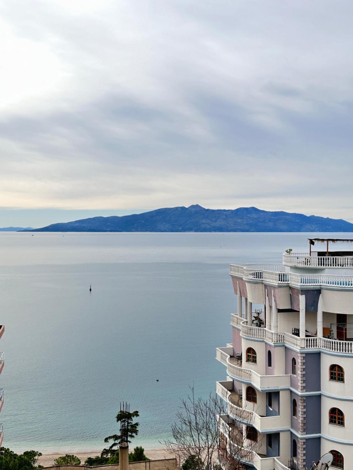 Veranda Sea View Apartment Sarandë Eksteriør bilde